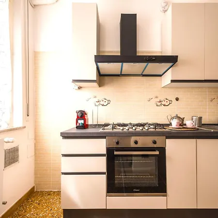 Hostly-casa Serena-near The Town Center Apartment *
