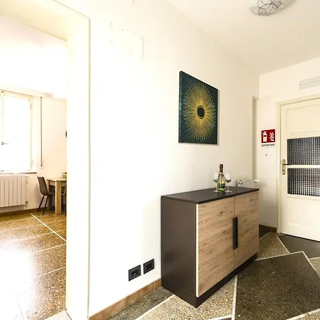 Hostly-casa Serena-near The Town Center * Pisa